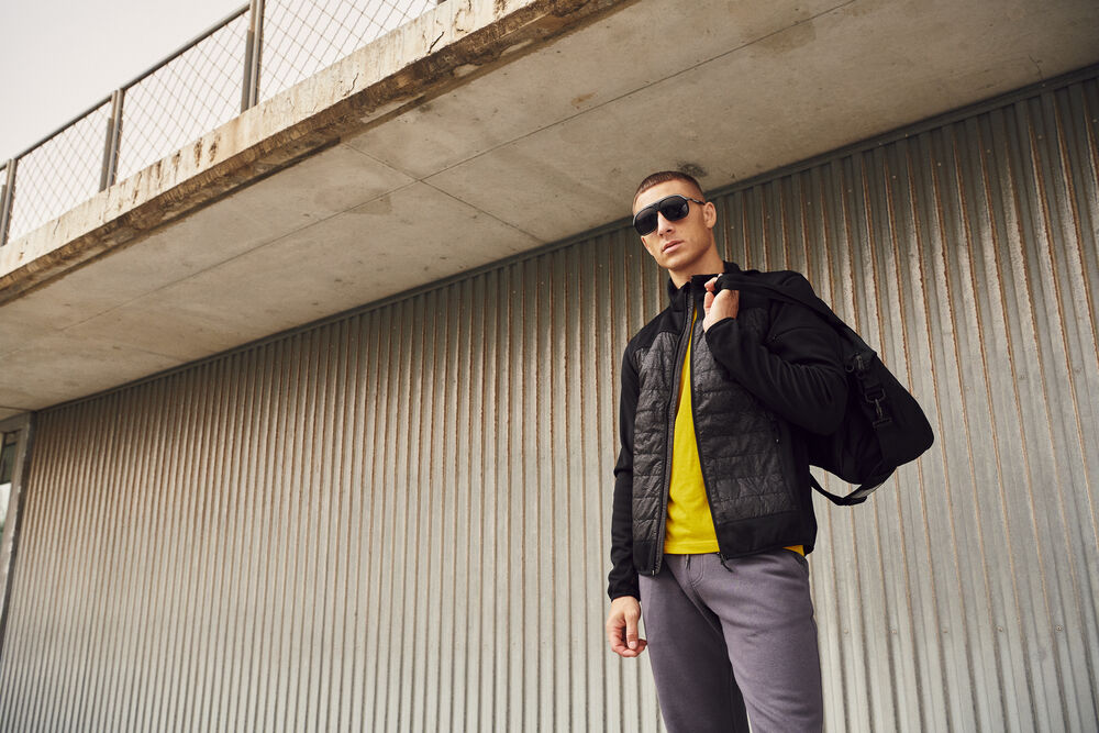 020933_Custer_ss25_v2