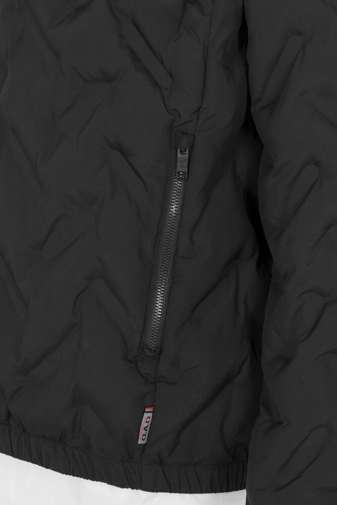 131530-990_Barlee-Hood-Jacket_Black_Closeup-3