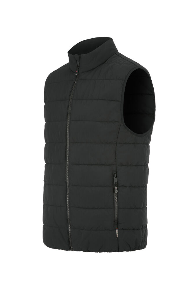 131552-990_Finley-Vest_Black_F2