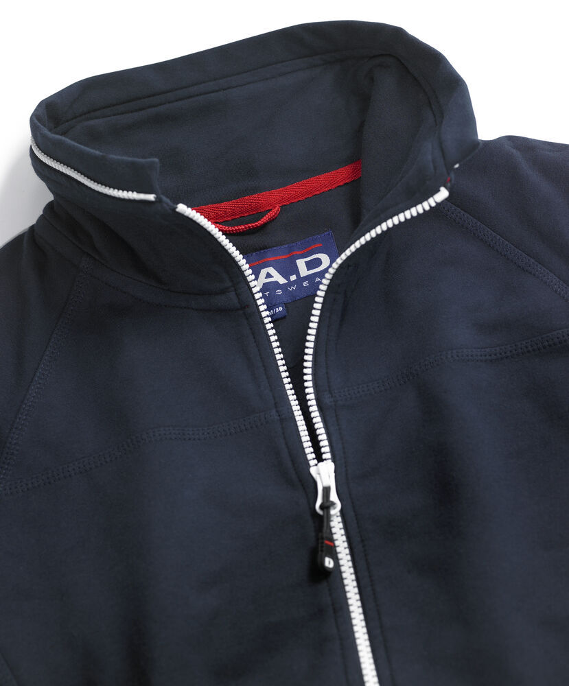 132017_D11_melrose_lady_closeup