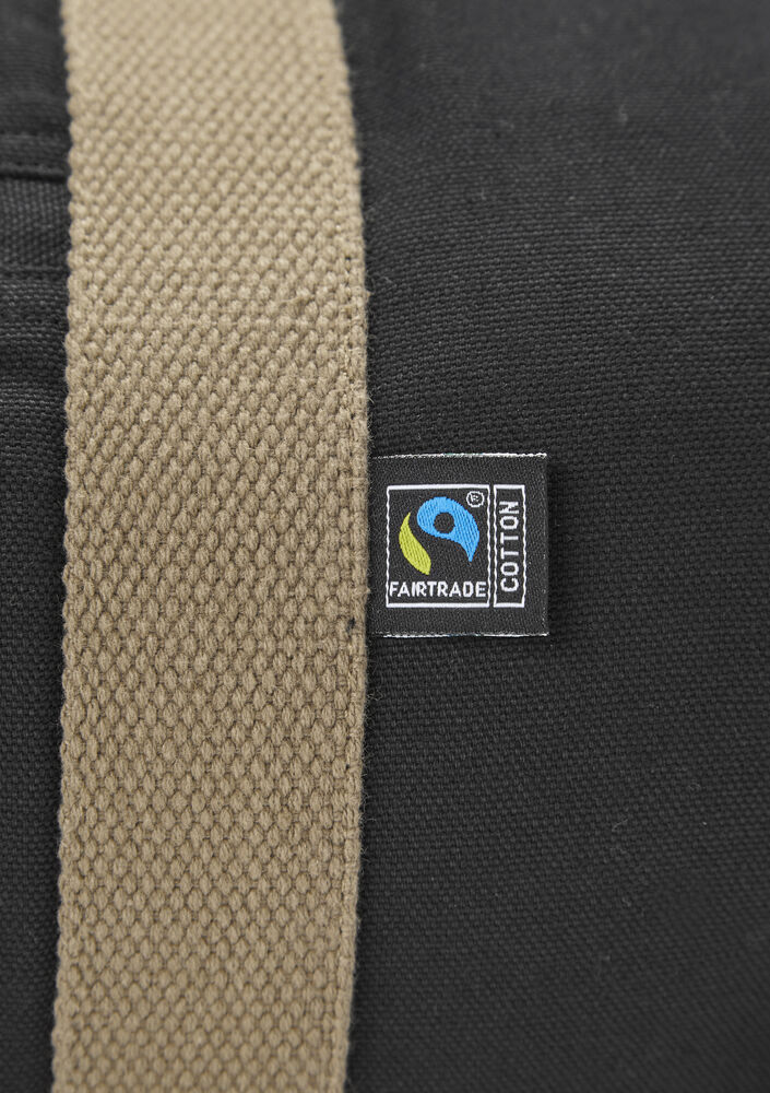 141034-990_CanvasDufflebag_Black_Closeup1