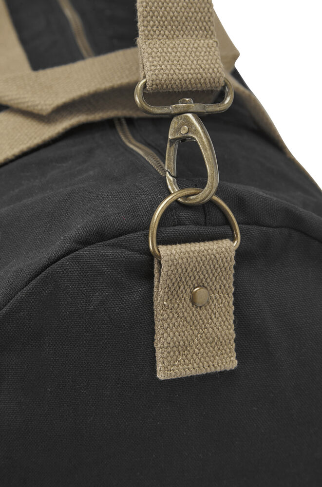 141034-990_CanvasDufflebag_Black_Closeup3