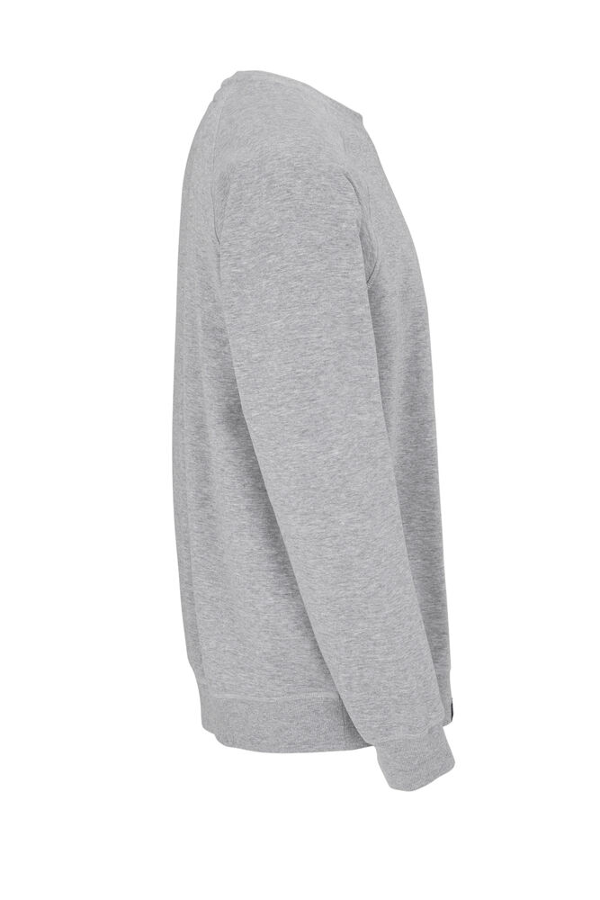 141504-955_Terry-Crew_Grey_Right