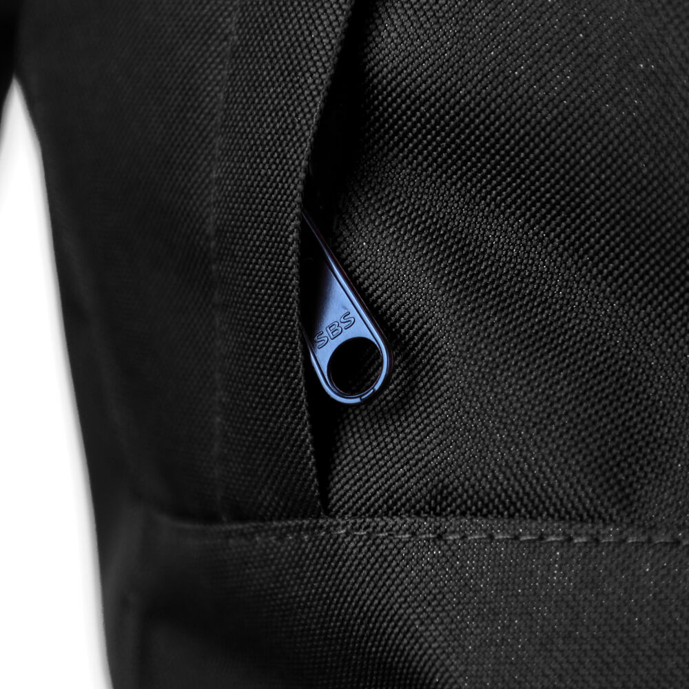 1582402-990_spiritbackpack_black_closeup