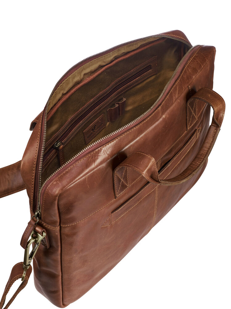 158951_530_leatherlinebriefcase_detail