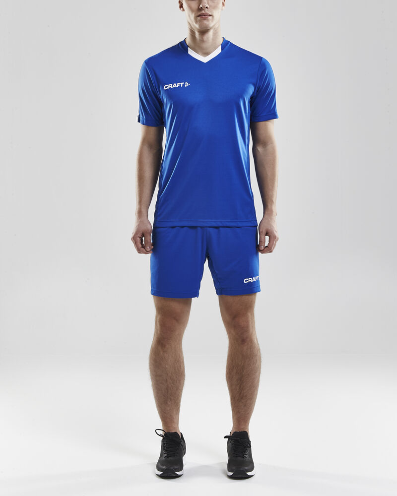 1906141-1345_PROGRESS-Short-Contrast-Men-WB_Closeup4