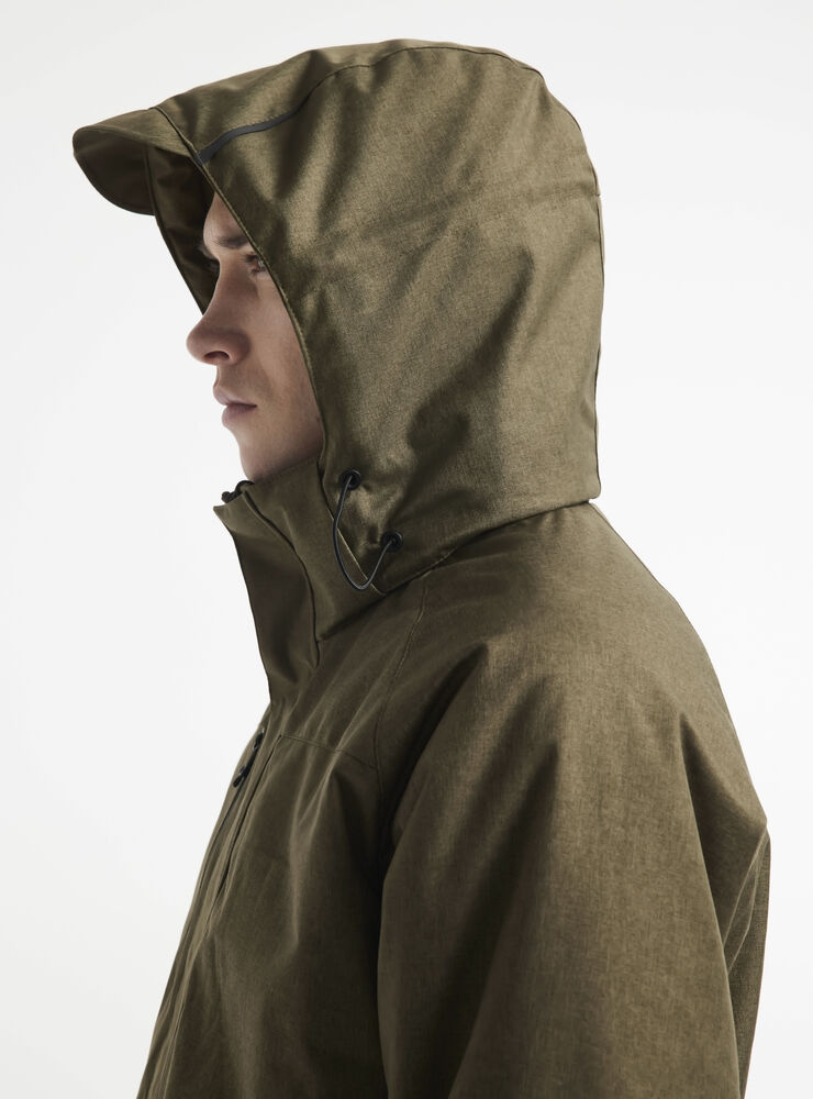 1906322-671000_Mountain-padded-jacket-M_Closeup6