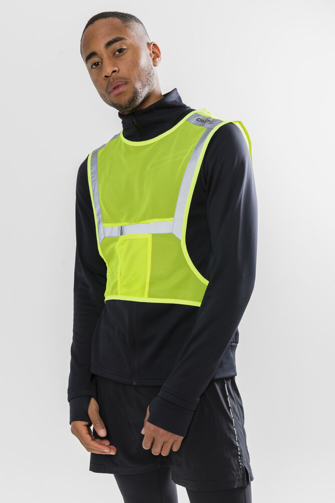 1906427_851000_All_Year_Mesh_Vest_C1