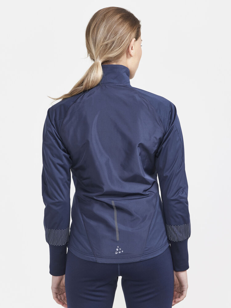 1907773-396914_ADV-Nordic-Training-Jacket-W_Closeup2