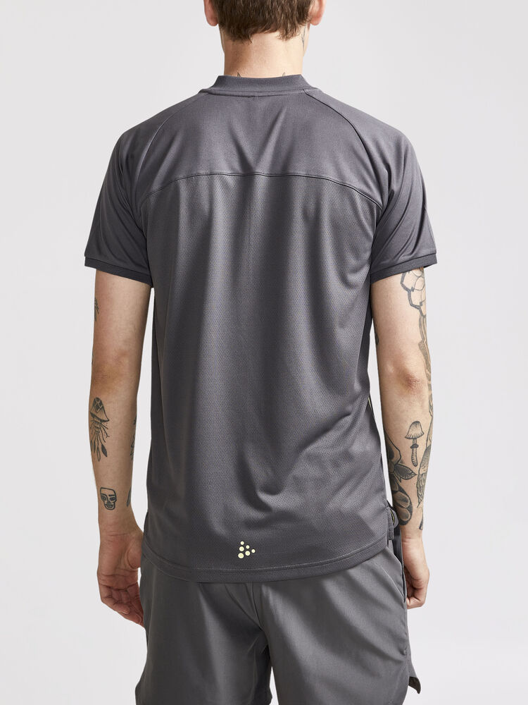 1908225-985541_Pro-Control-Impact-Polo-M_Closeup2