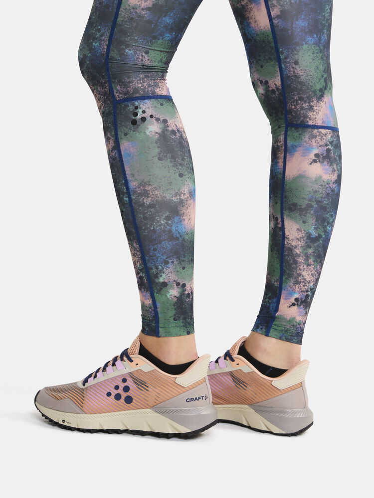 1908772-359840_Core-Essence-Tights-W_closeup5