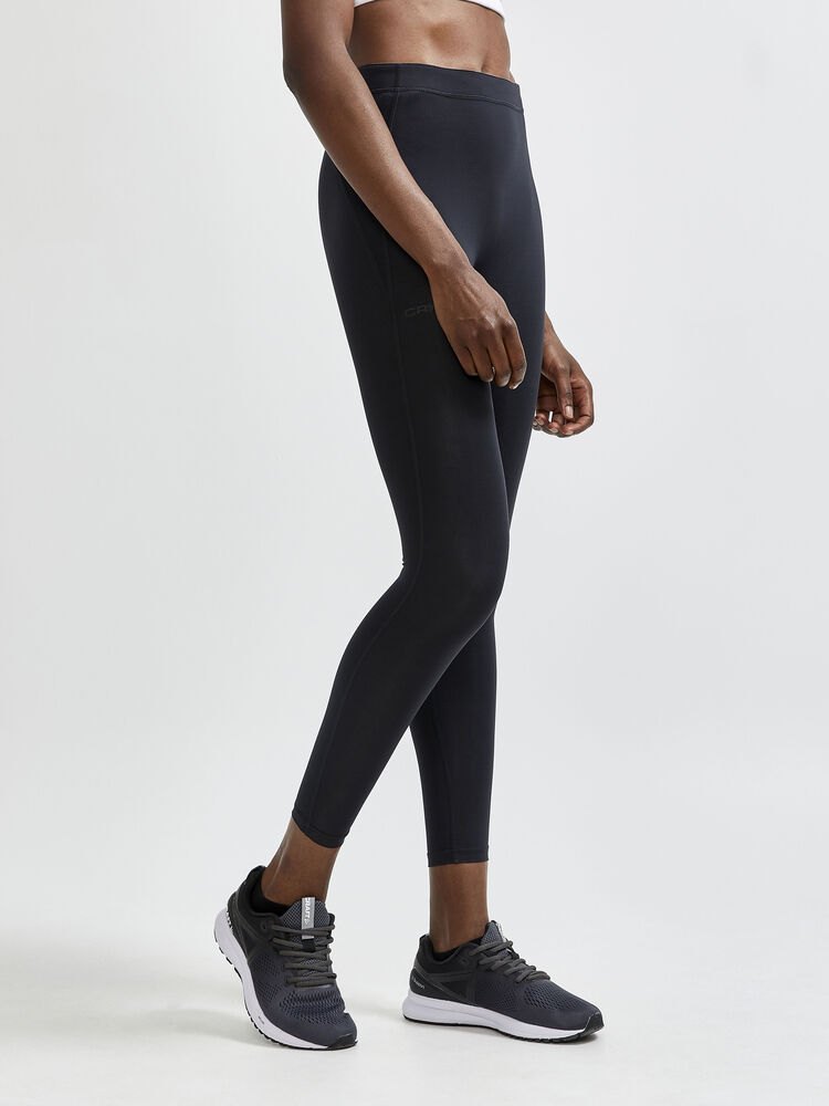 1908785-999000_ADV-Essence-Compression-Tights_Closeup1