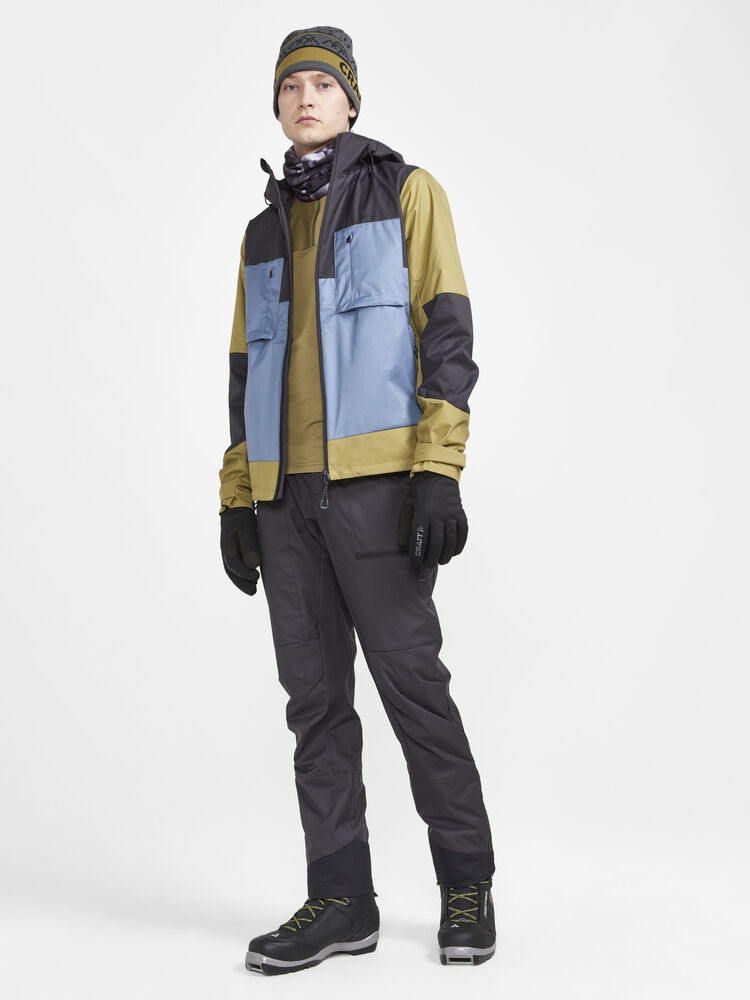 1909496-632000_CORE-Gain-midlayer-M_Closeup4