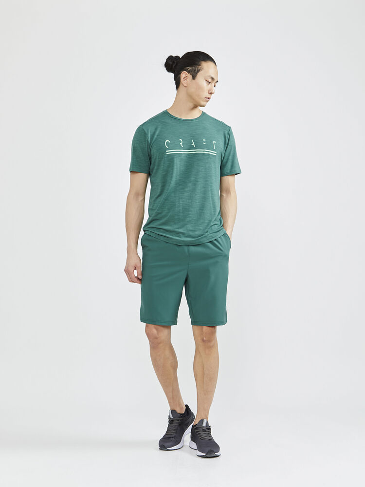 1909600-697200_Core-Sence-SS-Tee_Closeup6