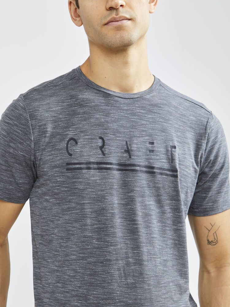 1909600-975000_Core-Sence-SS-Tee_Closeup4