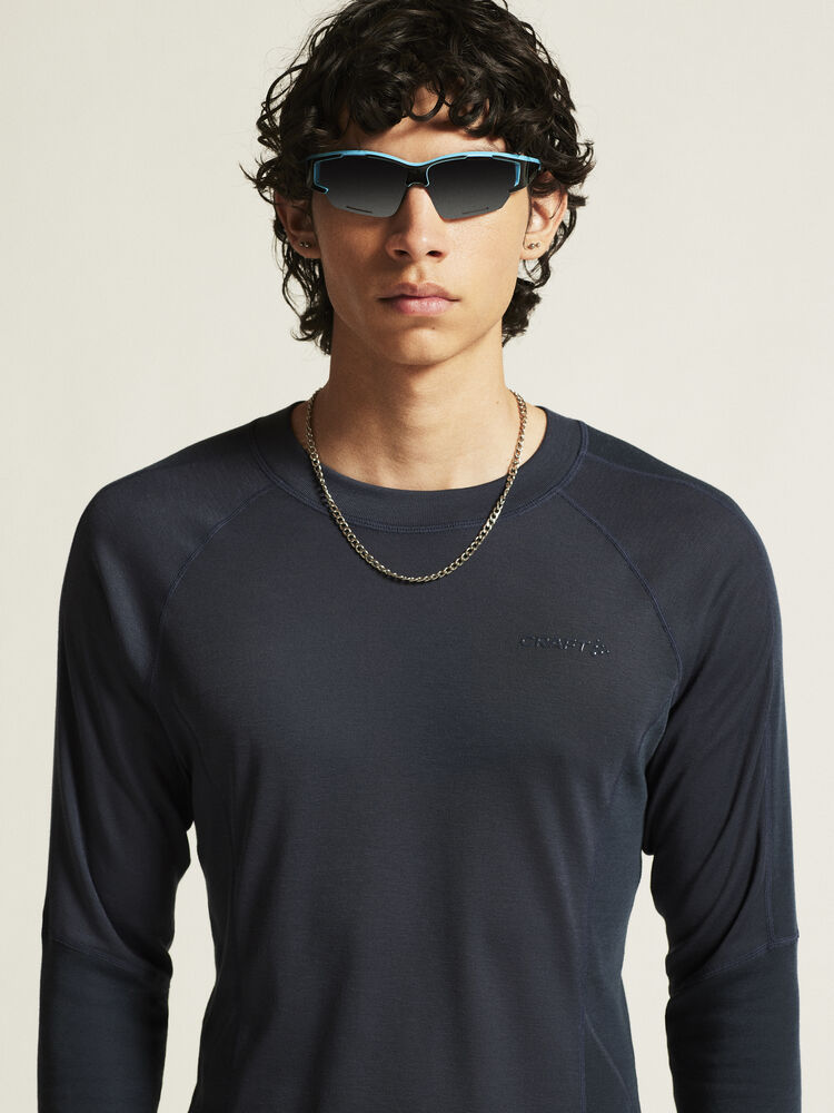 1909709-375395_CORE-Warm-Baselayer-Set-M_closeup4