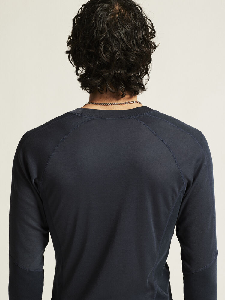 1909709-375395_CORE-Warm-Baselayer-Set-M_closeup5