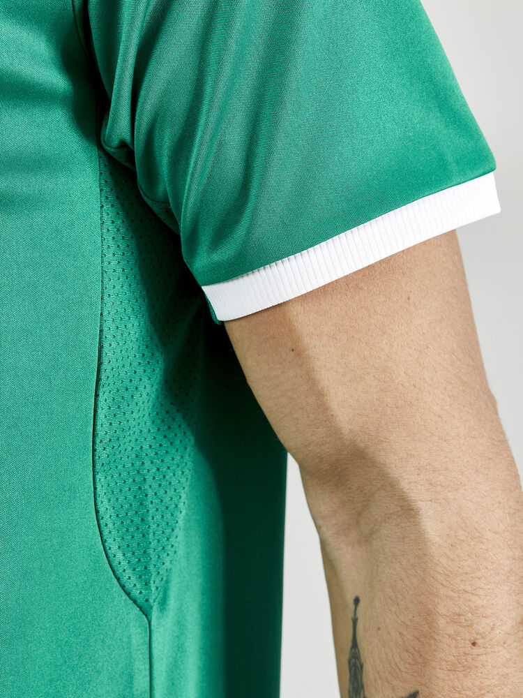 1910172-651000_Progress-2.0-Solid-Jersey-M_Closeup5