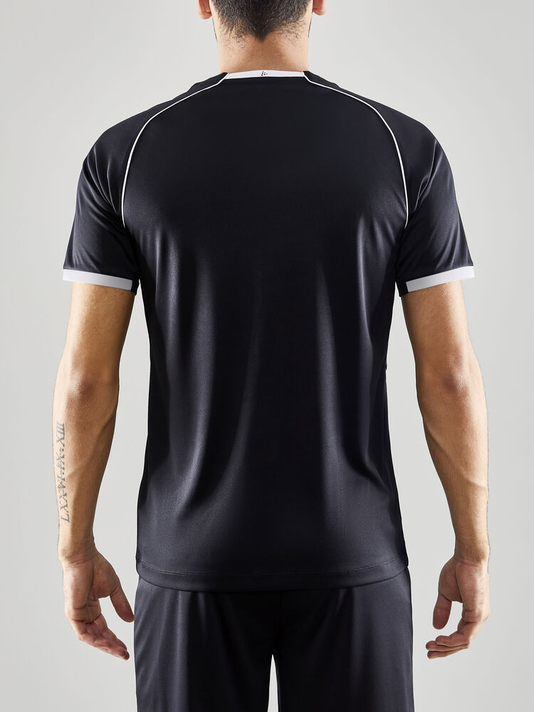 1910172-999000_Progress-2.0-Solid-Jersey-M_Closeup3