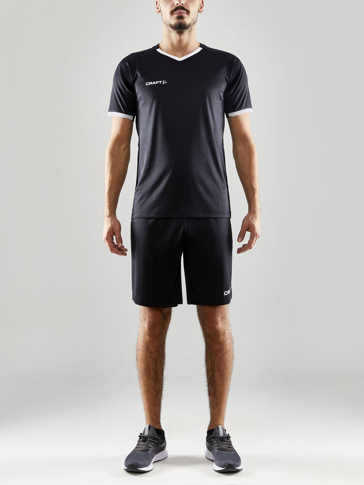 1910172-999000_Progress-2.0-Solid-Jersey-M_Closeup4