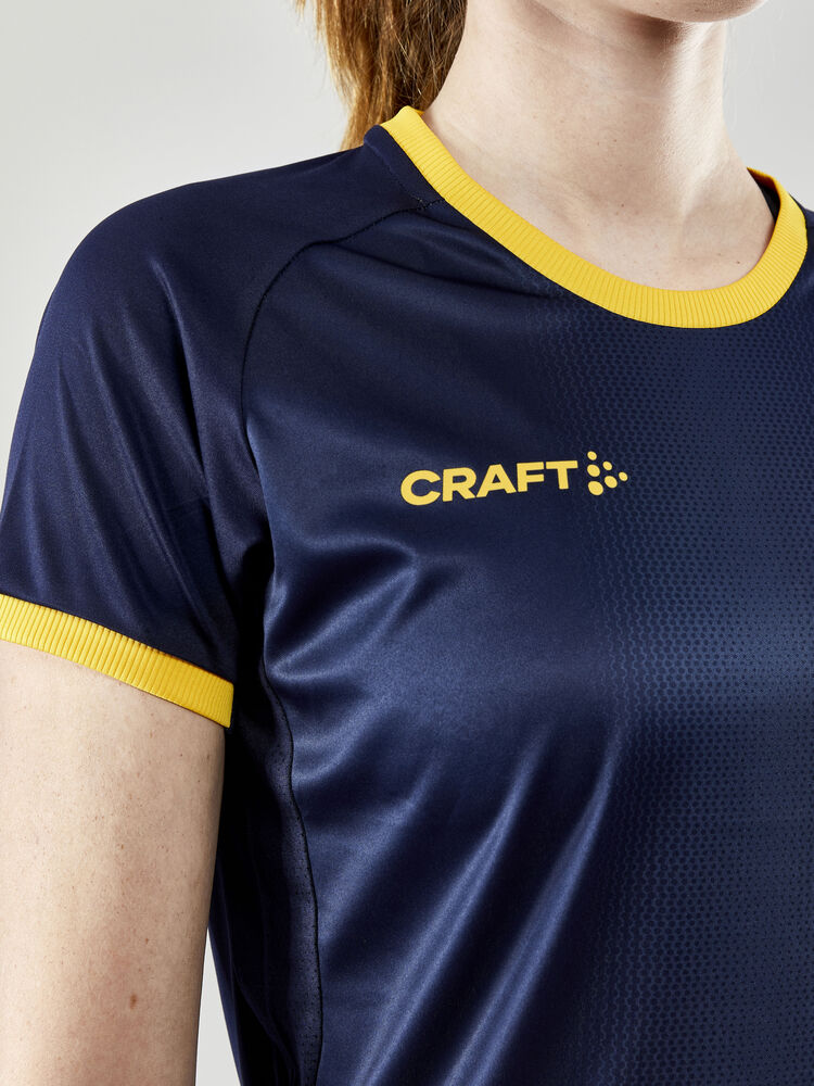 1910179-390552_Progress-2.0-Graphic-Jersey-W_Closeup4