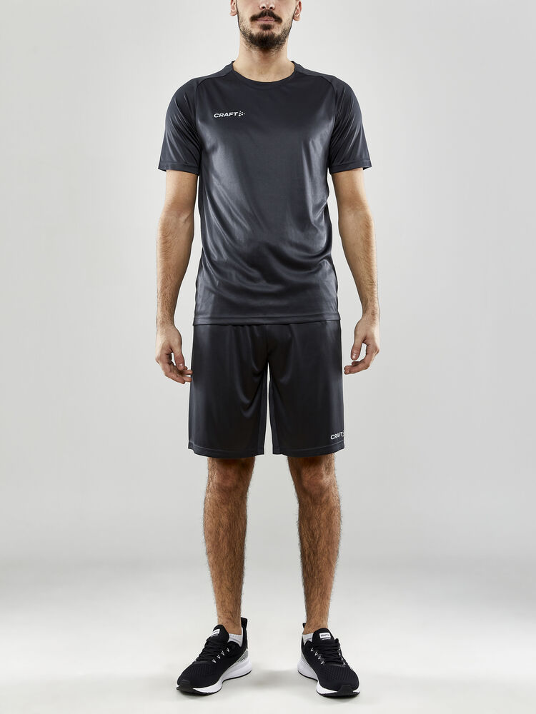 1910181-995000_Progress-2.0-Shorts-M_Closeup4