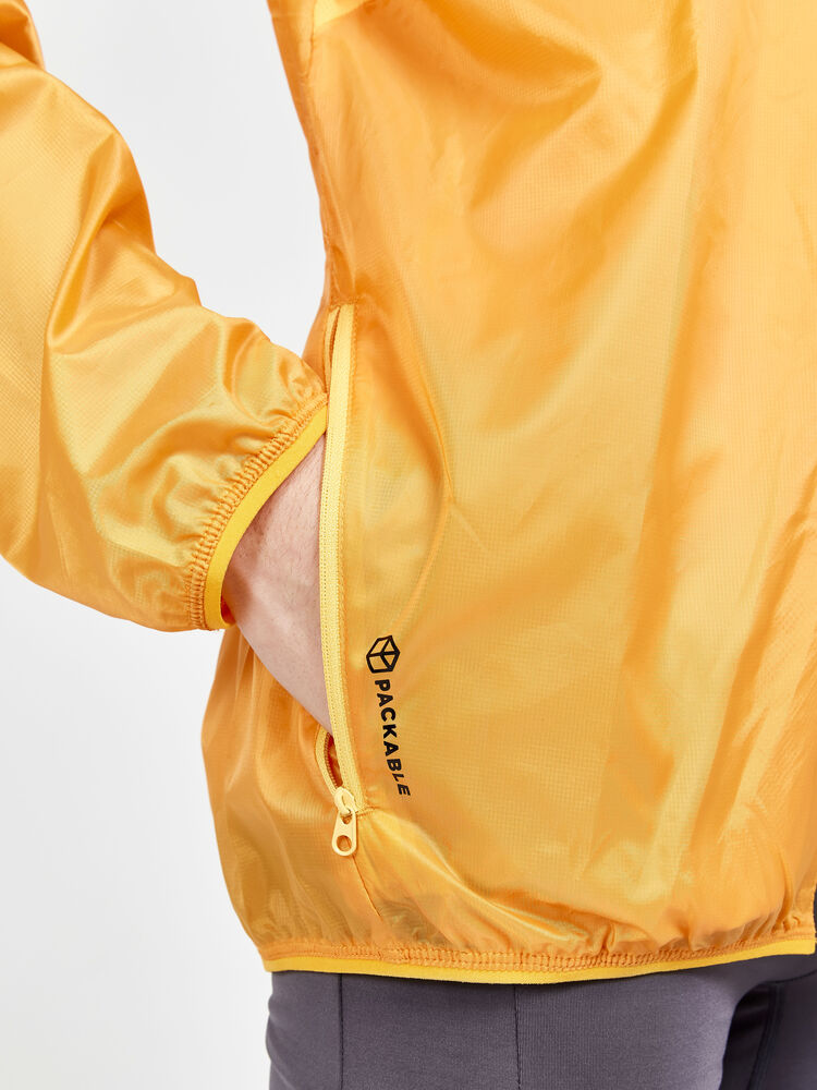 1910410-543000_PRO-Hypervent-Jacket-M_Closeup5