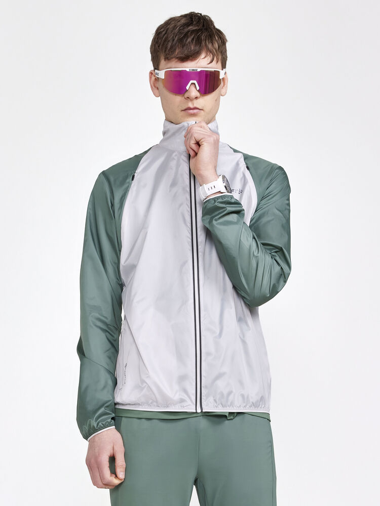 1910410-932687_PRO-Hypervent-Jacket-M_Closeup1