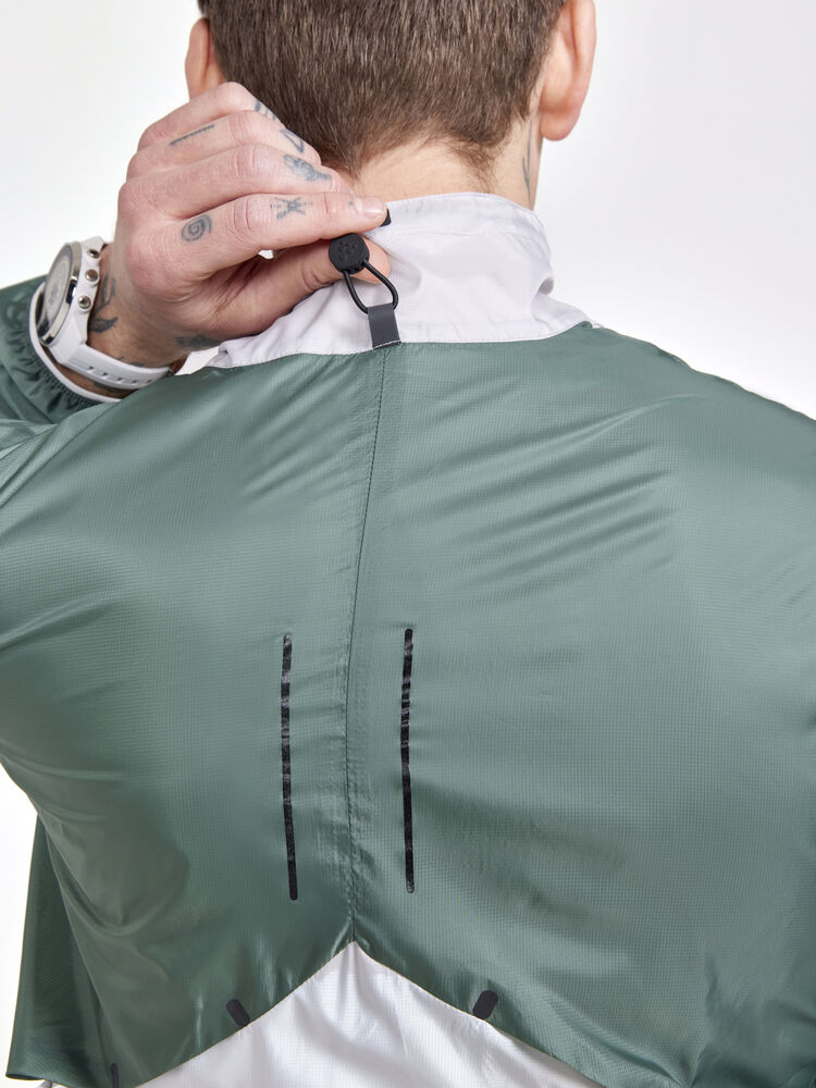 1910410-932687_PRO-Hypervent-Jacket-M_Closeup3