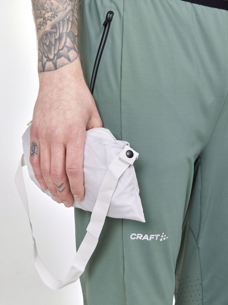 1910410-932687_PRO-Hypervent-Jacket-M_Closeup6