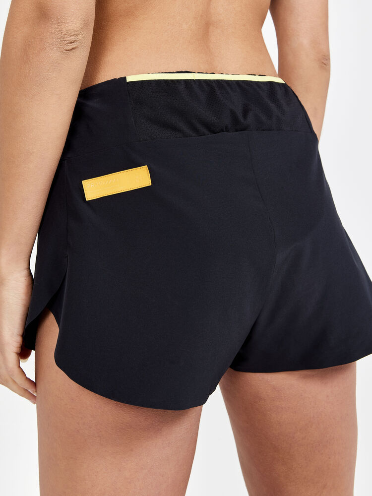 1910430-999486_PRO-Hypervent-Split-Shorts-W_Closeup4
