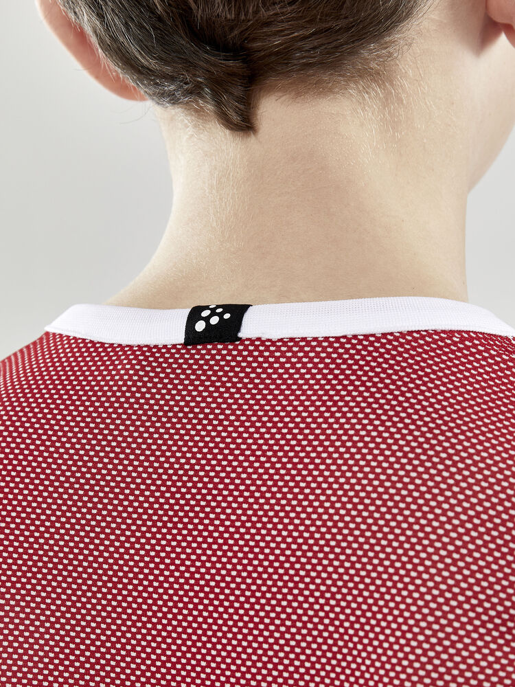 1911111-430900_Progress-Reversible-Basket-Singlet-Jr_Closeup4