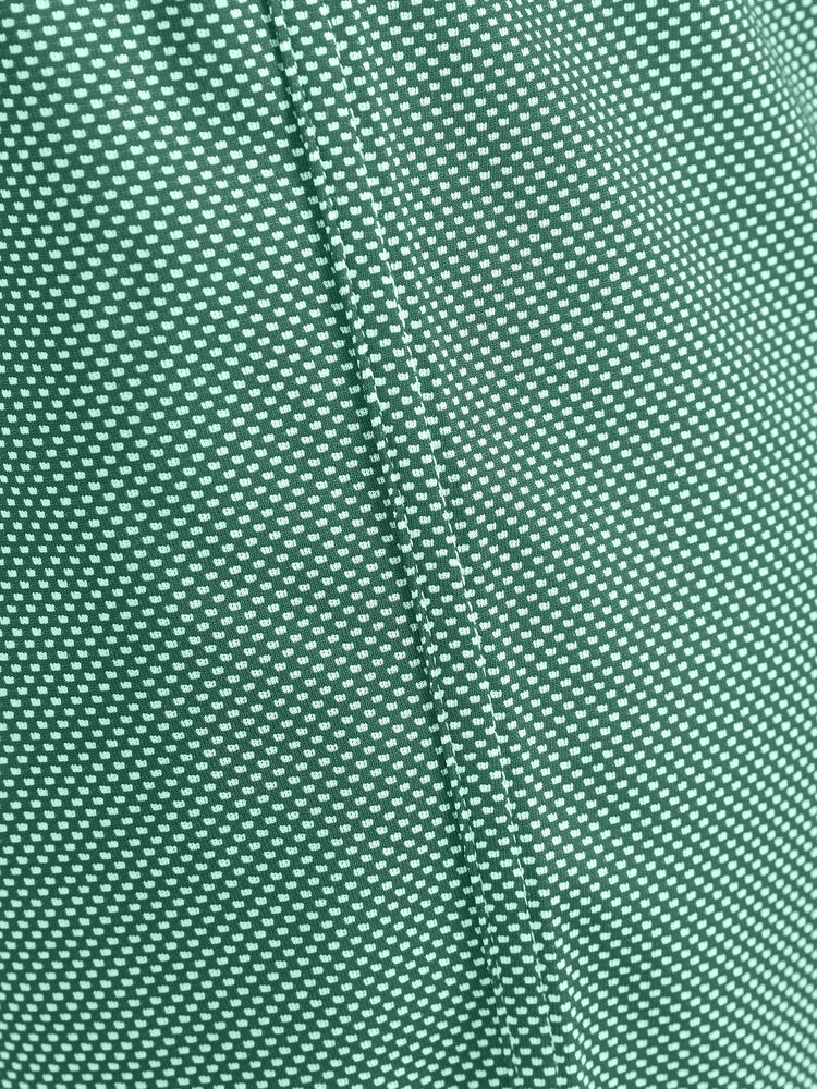 1911116-651900_Progress-Reversible-Basket-Shorts-W_Closeup7