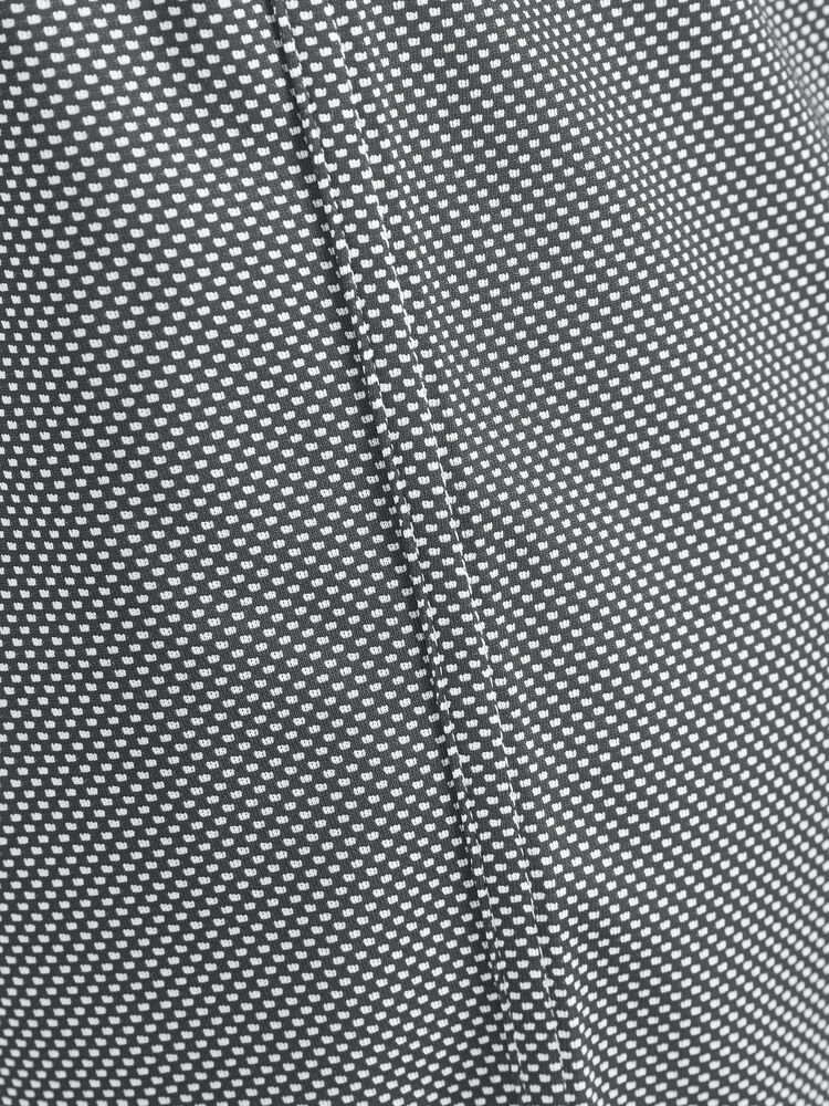 1911116-999900_Progress-Reversible-Basket-Shorts-W_Closeup7