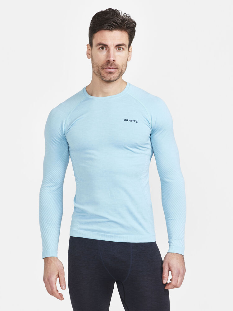 1911157-358000_CORE-Dry-Active-Comfort-LS-M_Closeup1