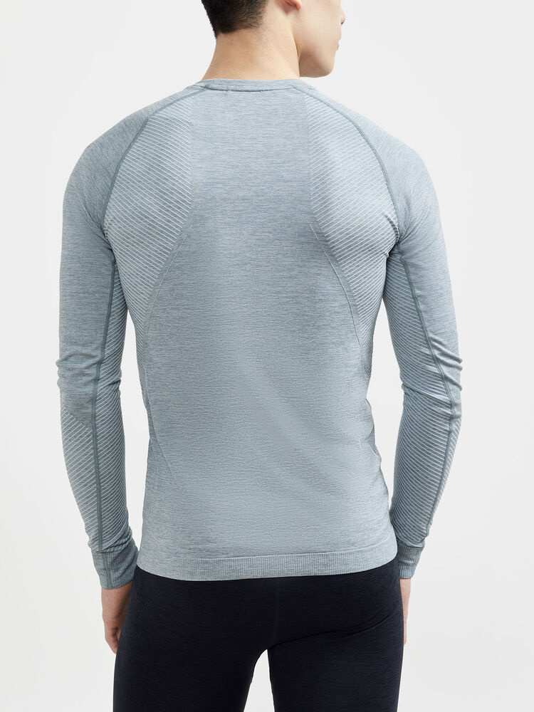 1911157-613000_CORE-Dry-Active-Comfort-LS-M_Closeup2