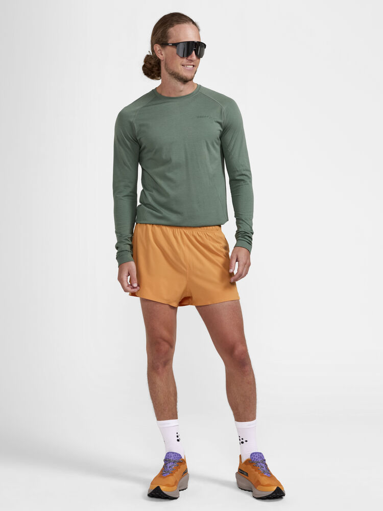 1911157-687000_CORE-Dry-Active-Comfort-LS-M_Closeup5