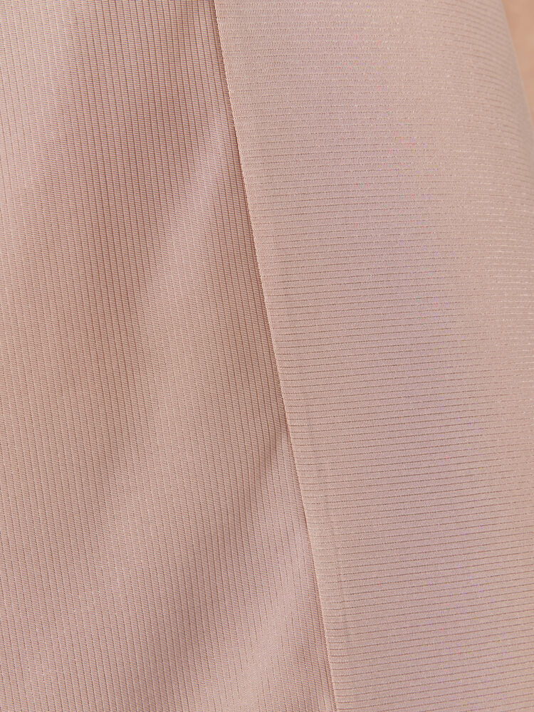 1911242-224000_Core-Essence-SS-Tee-W_Closeup5