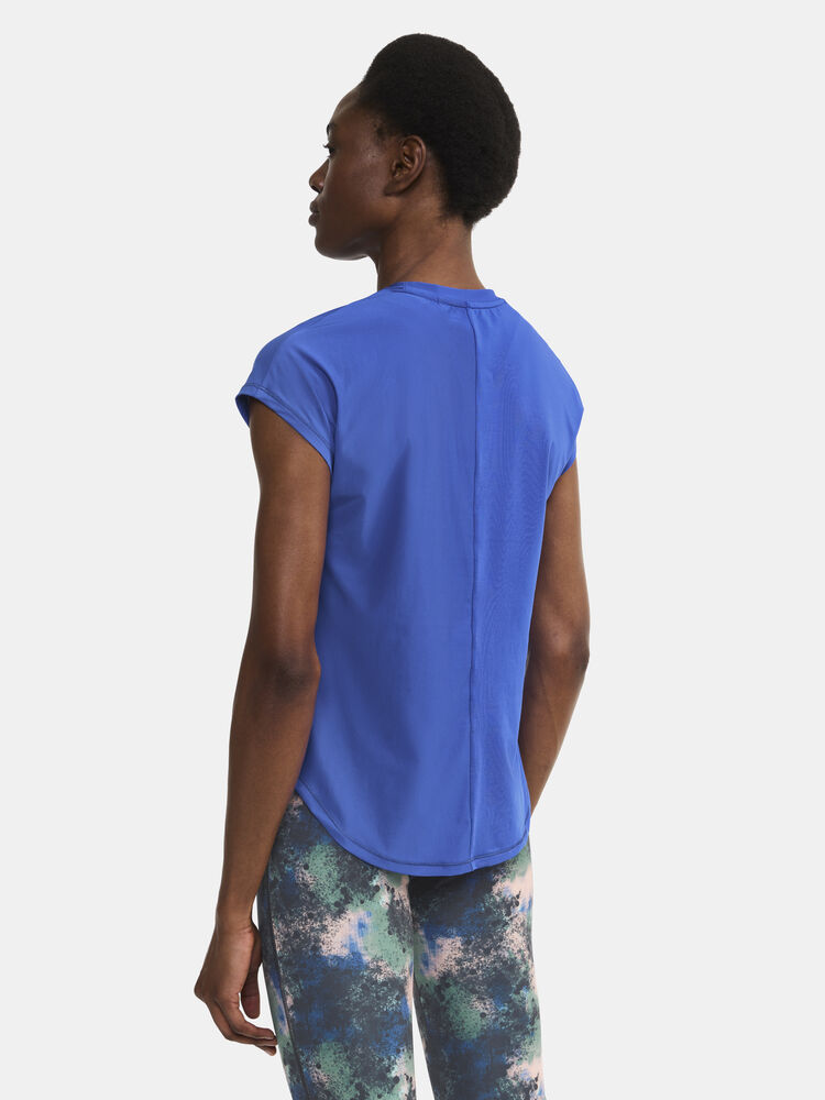 1911242-359000_Core-Essence-SS-Tee-W_closeup2