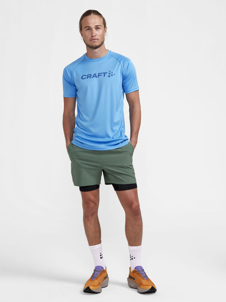 1911786-307000_Core-Essence-Logo-Tee-M_Closeup4