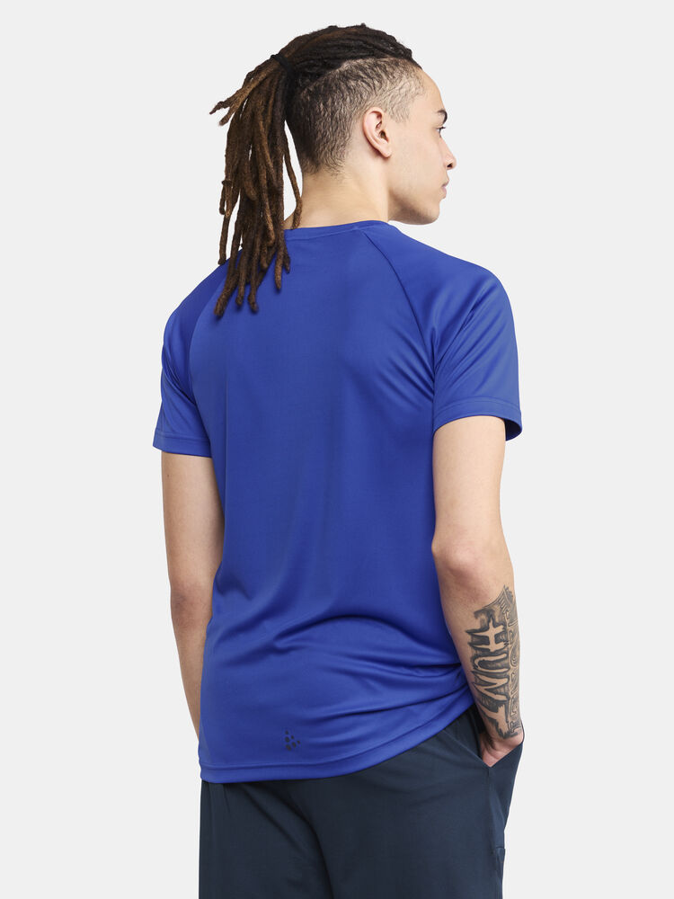 1911786-359000_Core-Essence-Logo-Tee-M_Closeup_983