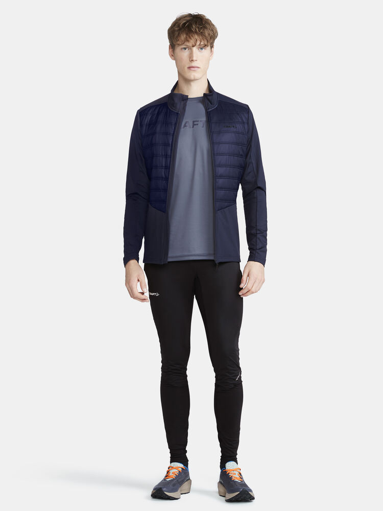 1911786-362000_Core-Essence-Logo-Tee-M_Closeup4