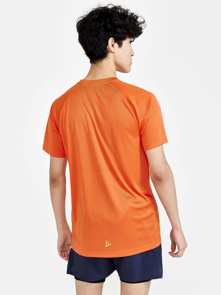 1911786-573000_Core-Unify-Logo-Tee-M_Closeup2