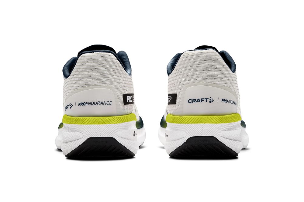 1912183-904663_PRO-Endur-Distance-M_Closeup2