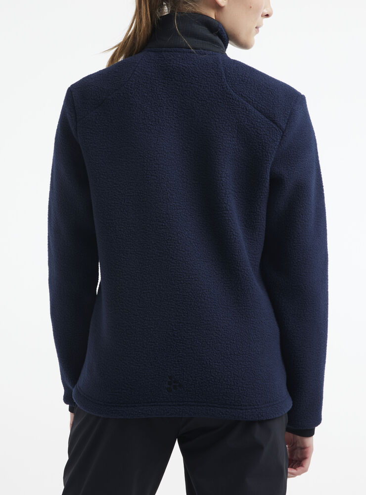 1912221-396999_ADV-Explore-Pile-Fleece-jacket-W_Closeup2