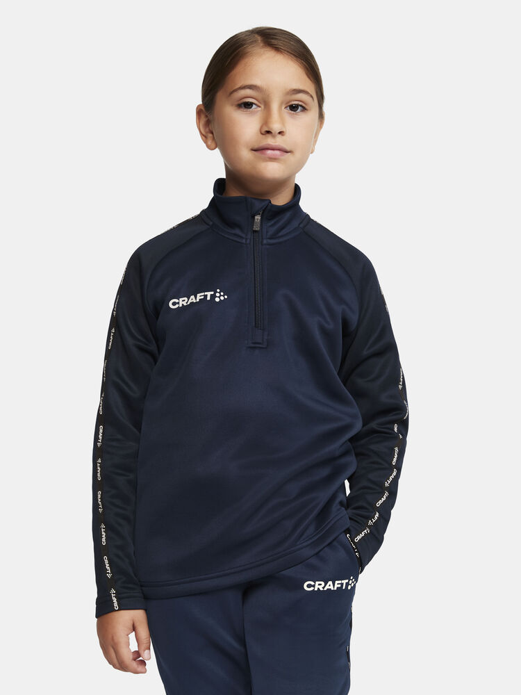 1912733-390000_Squad-2.0-Half-Zip-Jr_Closeup1