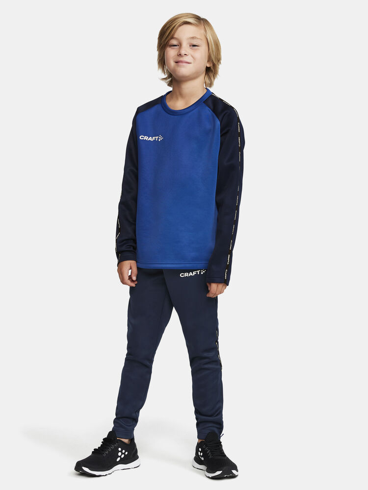 1912736-346390_Squad-2.0-Crewneck-Jr_Closeup5