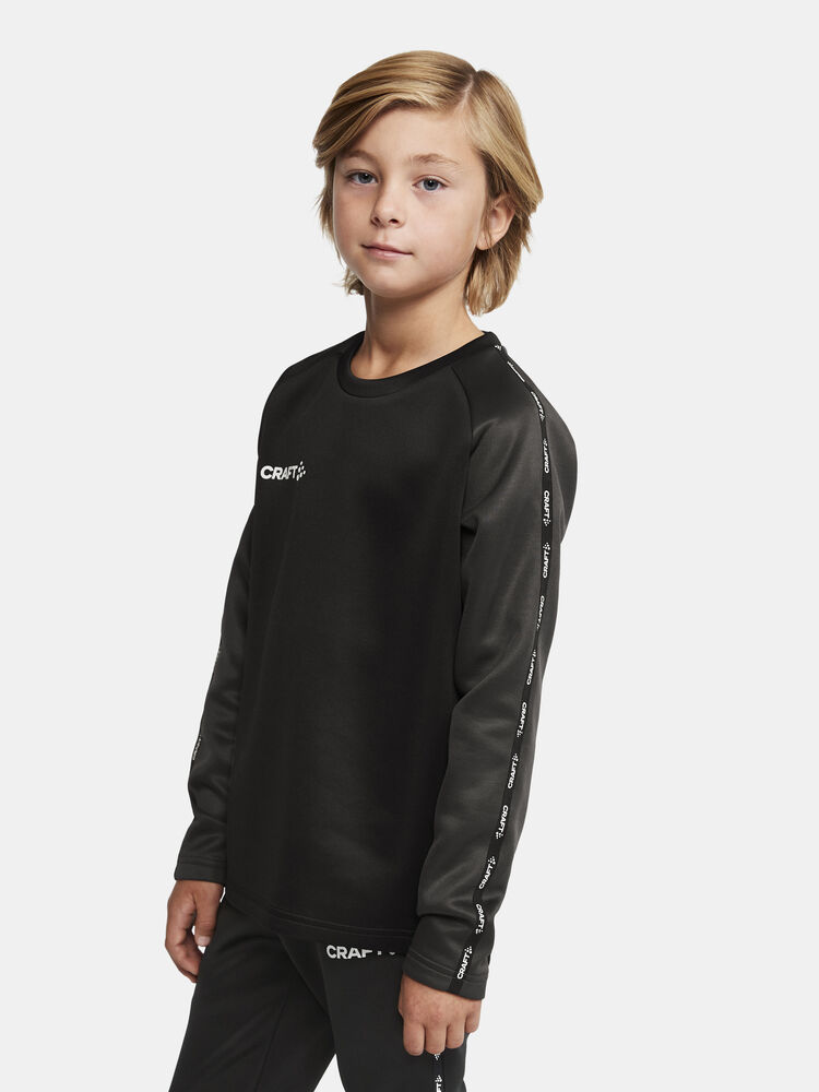 1912736-999985_Squad-2.0-Crewneck-Jr_Closeup1