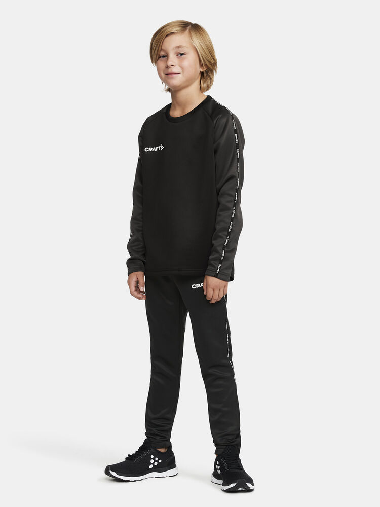 1912736-999985_Squad-2.0-Crewneck-Jr_Closeup7