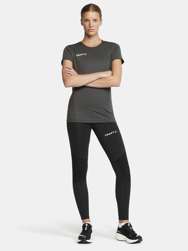 1912752-999000_Extend-Force-Tights-W_Closeup6